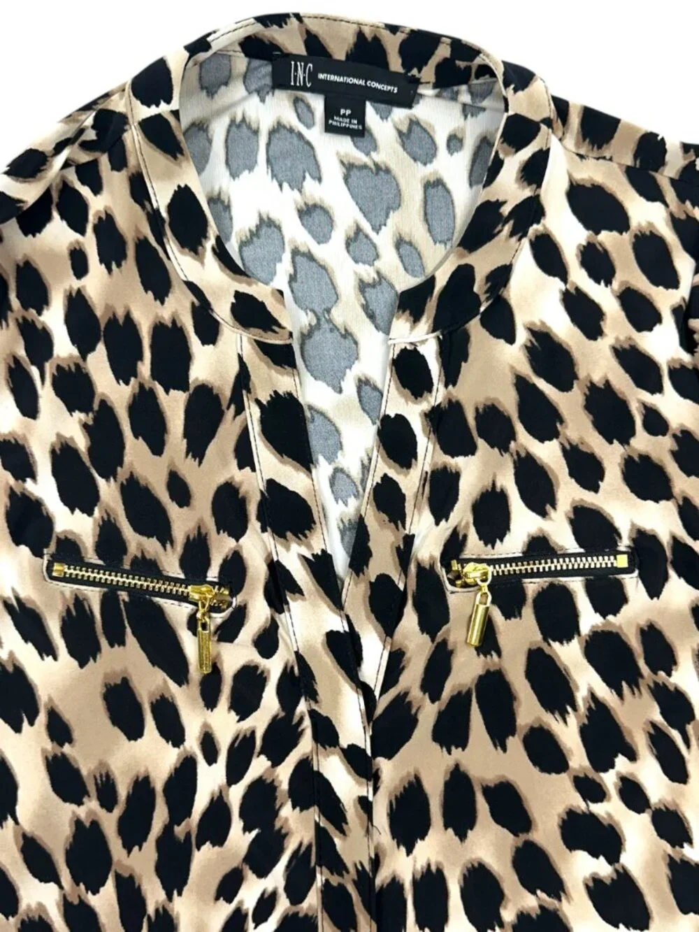 INC‎ International Concepts Leopard Print Long Sleeve